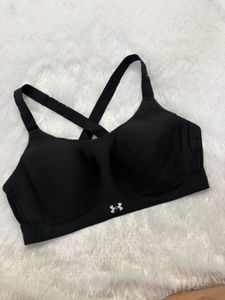 Under Armour xl size  Sports Bra