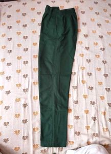 Green Casual Pants 💚