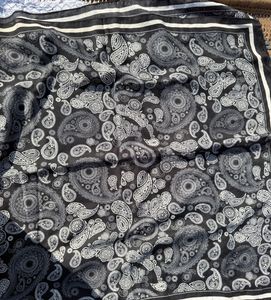 Tropical Print Scarf - Vibrant Toucan Design