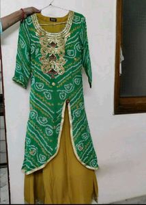 Bandhejh Ethnic Dress