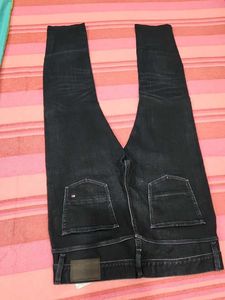 Tommy Hilfiger Dark Wash Jeans