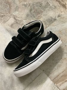 Vans Black & White Velcro Shoes unisex