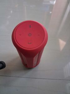 Red Portable Bluetooth Speaker - not working