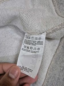 UNIQLO Gray Zip-Up Hoodie