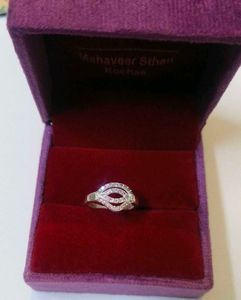 Elegant Diamond Ring