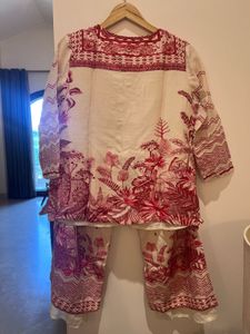 Cream &amp; Red Floral Co-ord set - SAUNDH