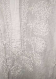 Lucknowi White Chikankari Kurta