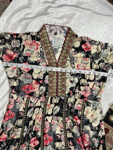 Elegant Floral Print Kurta Set with Dupatta
