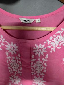 Pink Embroidered Kurta