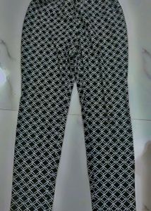 Balck jeans style pant