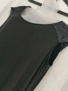 george Elegant Black Maxi Dress with Lace Accents