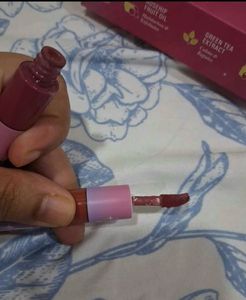 GushSuperstack Lipstick+Victoria Secret gloss free
