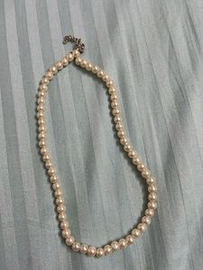 Classic Faux Pearl Necklace