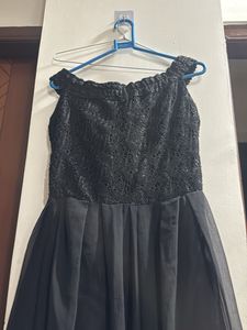black elegant off-shoulder gown