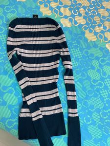 Stretchable Top