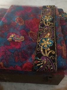 Embroidered Saree with Floral Print