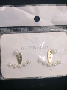 Korean Pearl Earrings