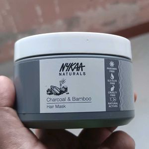 Nykaa Charcoal & Bamboo Hair Mask