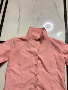 Chic Pink Collared Button-Up Top