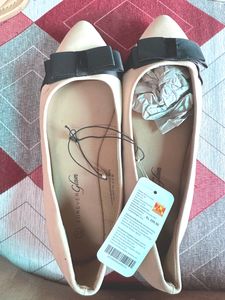 Stylish Bow Ballet Flats
