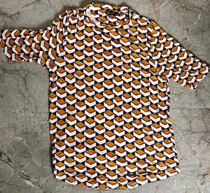 Unique Geometric Print T-Shirt