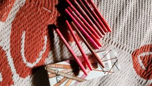 Super Matte Lip Liner In Various Colours