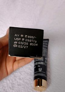 Lakme Unreal Blurfect Primer