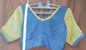 Saree with blouse smoothly fancy/stylish/unique/ex