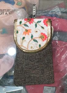 Stylish MITBO Pouch
