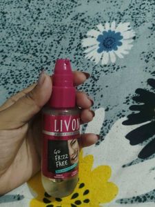 Livon Anti-Frizz Hair Serum