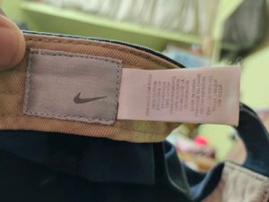 Nike "Est. 1972" Navy Blue Cap