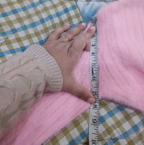 Pink Button-Up woollen top 🥰