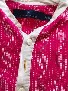 Beautiful embroidery Festive Boys' Kurta S