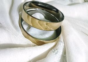 Gold Bangle Set