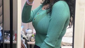Green ribbed top