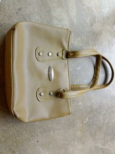 Stylish Tan Handbag