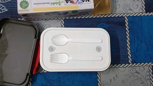 Nayasa Insulated Tiffin Box