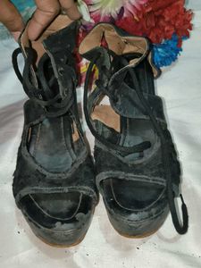 Black Lace-Up Wedge Heels