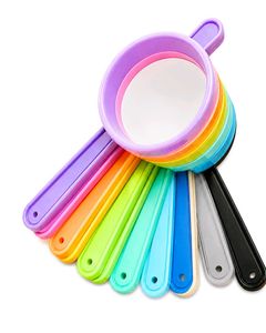 Random colour  pack of 12 tea strainer n 4 to