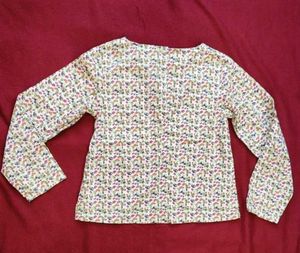 Charming Floral Print Long Sleeve Top