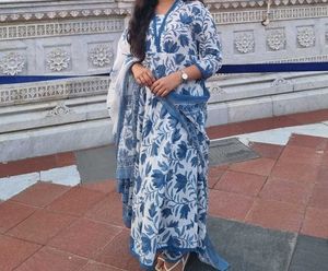 Blue Floral Print Kurta Set