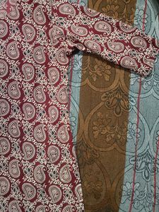 Maroon Paisley Print Kurta