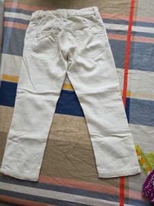 white Colored Jeans