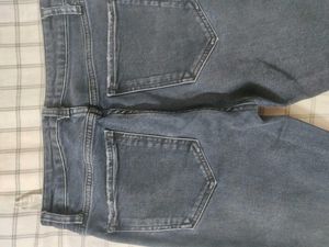 ZARA Dark Wash Straight Leg Jeans