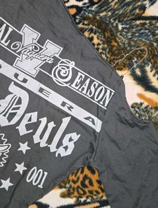Graphic Print Tee