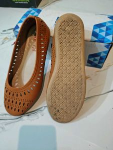 Stylish Brown Jutti Flats