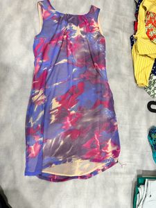 Rs 100 Cut-sleeves Tunic