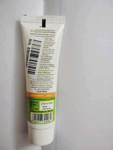 63.Mamaearth Vitamin C Face Wash