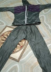 Raincoat Baniya Hai Double Excel Ha
