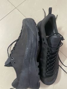 Stylish Men's Dark Grey Sneakers